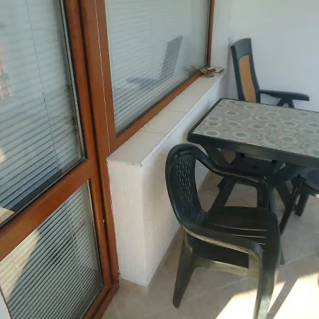 Vista Del Mar - 1 Apartamento *