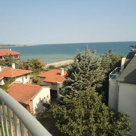 Vista Del Mar - 1